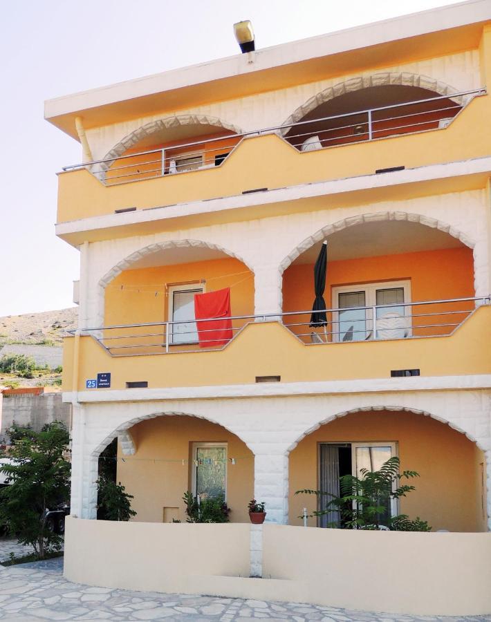 Apartman Husic Pag Town Bagian luar foto