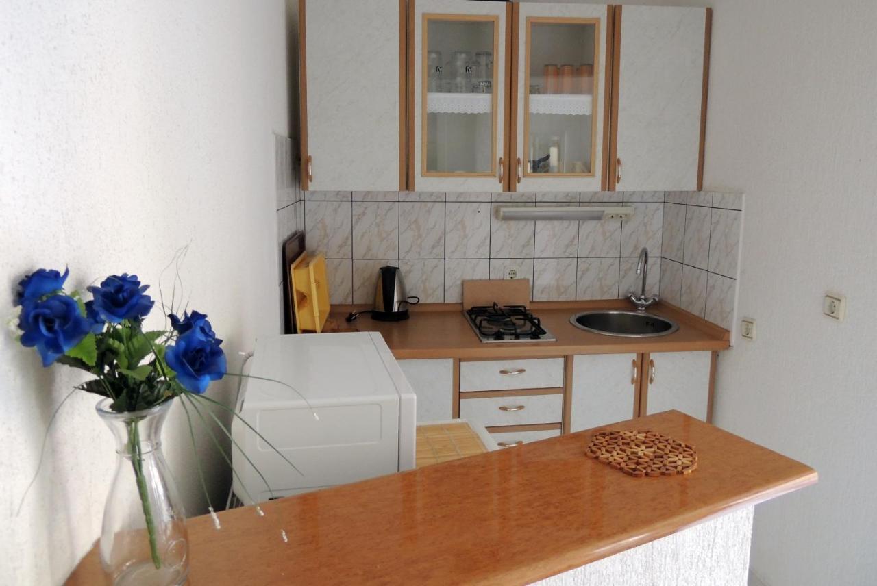 Apartman Husic Pag Town Bagian luar foto