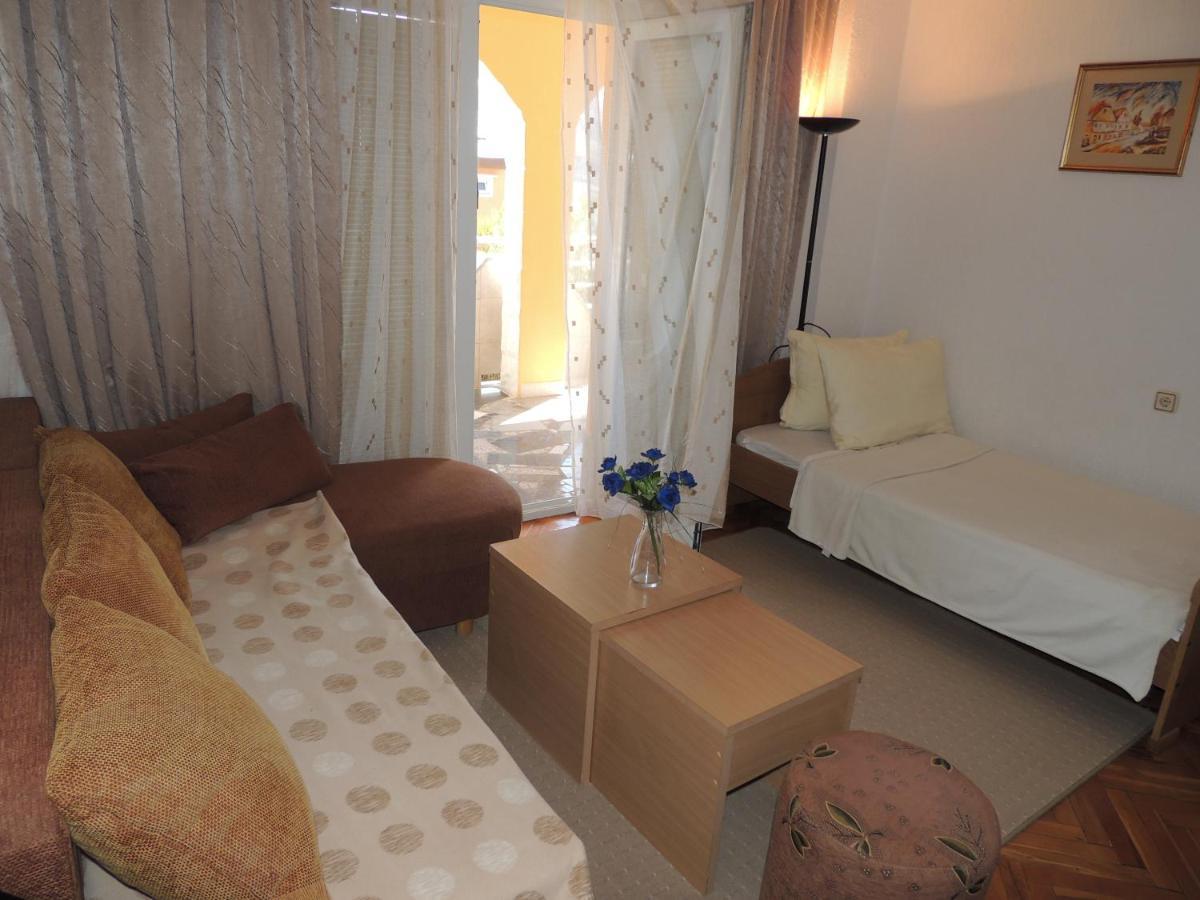 Apartman Husic Pag Town Bagian luar foto