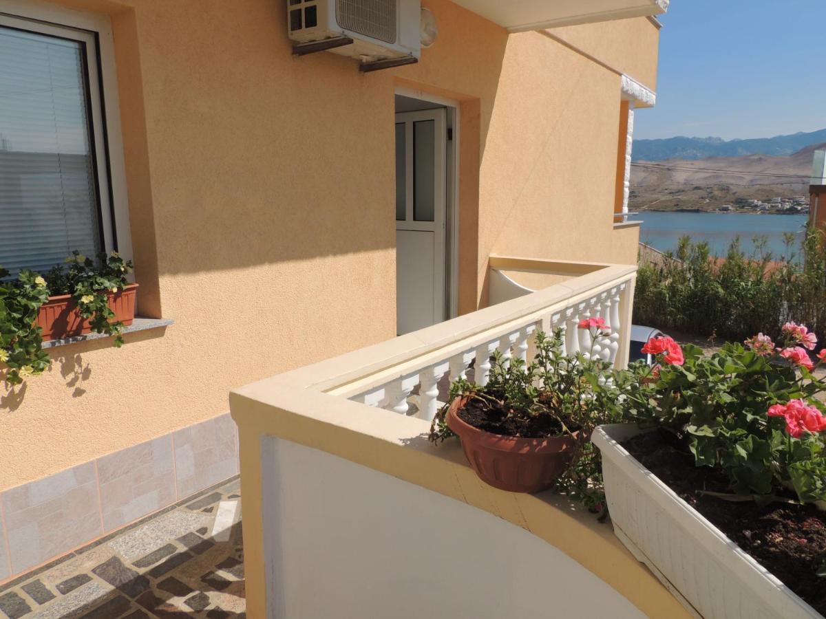 Apartman Husic Pag Town Bagian luar foto